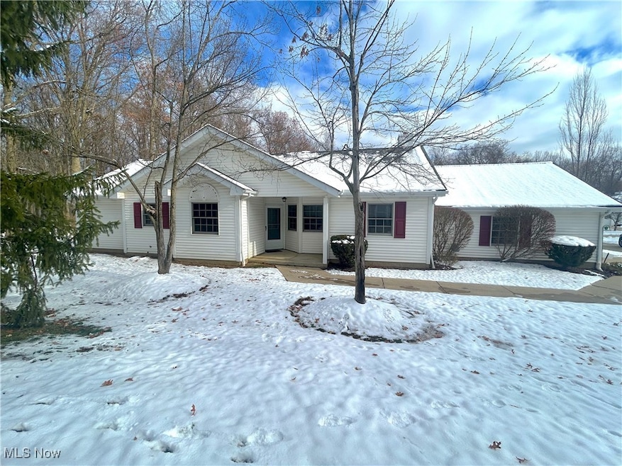 6684 Hidden Lake Trail, Brecksville, OH 44141 - photo 1