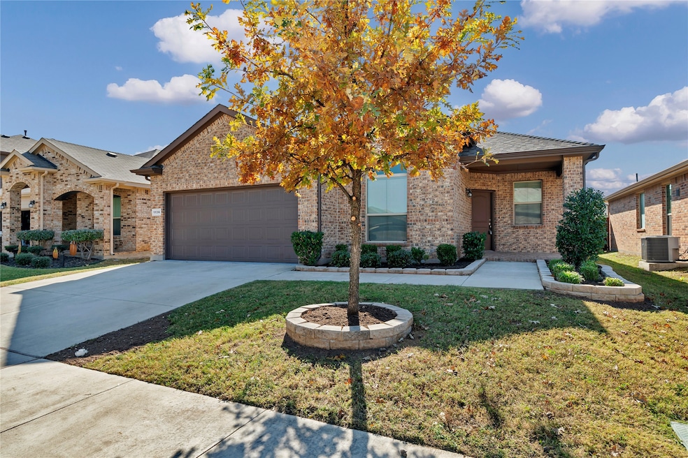 For Sale $344,900 • Co-Listing Agent