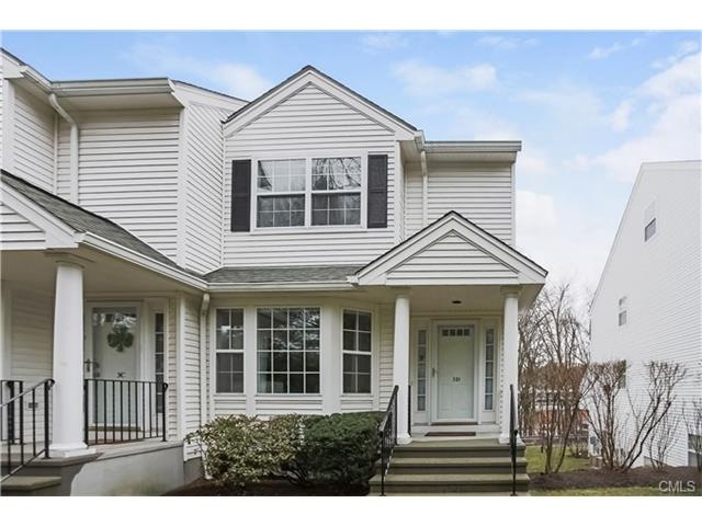 180 Turn of River Rd unit 3D, Stamford, CT 06905 - photo 1