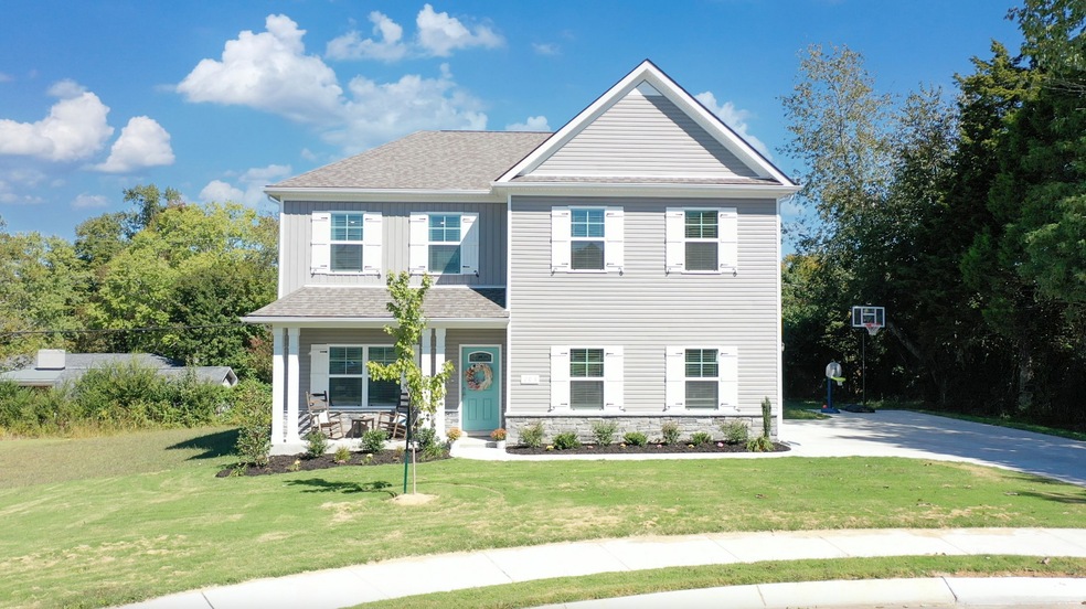 103 Spelt St, Shelbyville, TN 37160 - photo 1