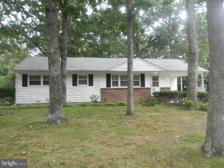 1557 Allen Ave, Vineland, NJ 08360 - photo 1