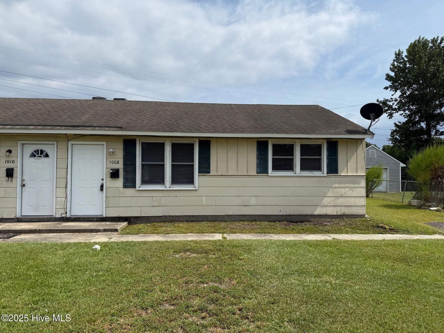 1008 Davis St unit 1010, Jacksonville, NC 28540 - photo 1