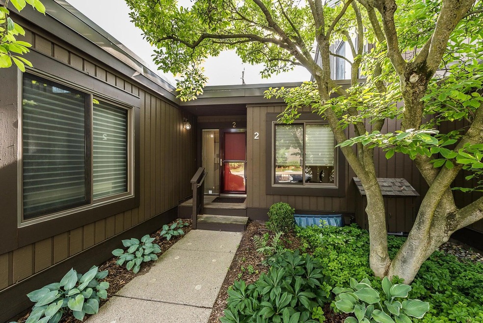 2 Haverhill Ct, Ann Arbor, MI 48105 - photo 1