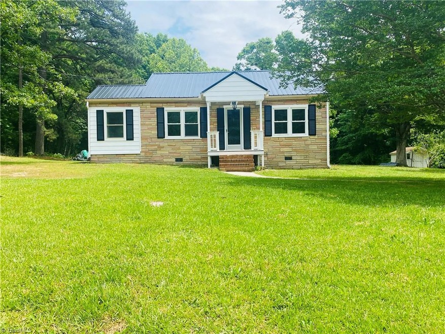 751 Mcdermott St, Asheboro, NC 27205 - photo 1