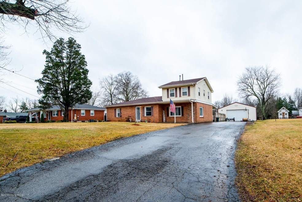 8906 Maple Rd, Louisville, KY 40229 - photo 1