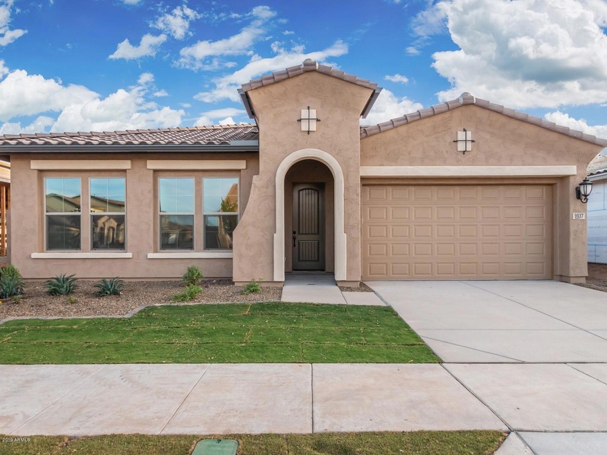 001_Beautiful Curb Appeal