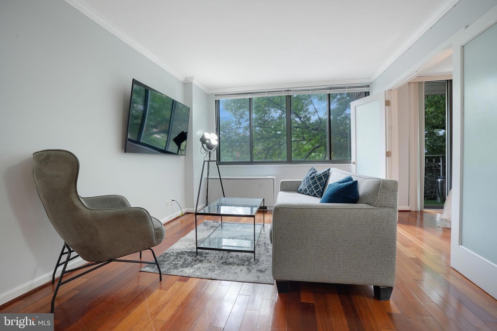 Carriage House unit 308, Washington, DC 20037 - photo 1