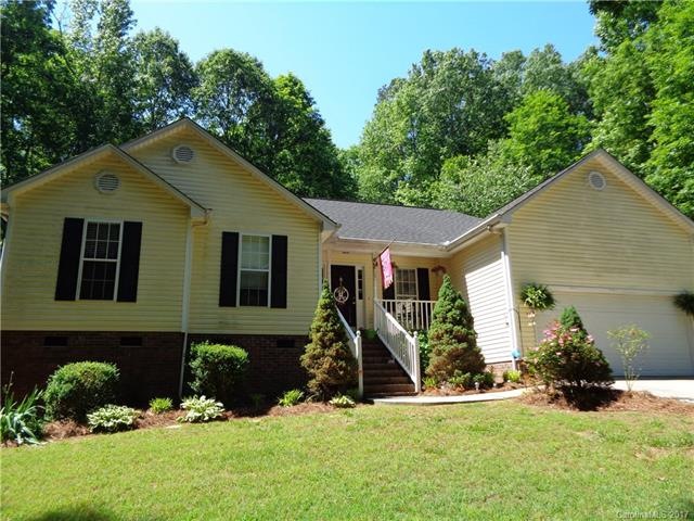 704 Cove Rd, Gastonia, NC 28052 - photo 1