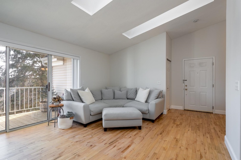 5 Bernards Rd unit 32, MerriMacK, NH 03054 - photo 1