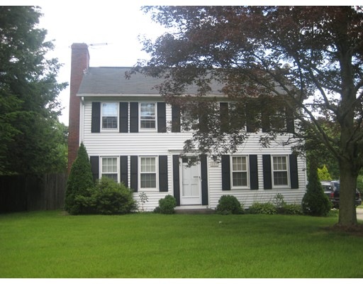 217 Washington St unit 1, Holliston, MA 01746 - photo 1