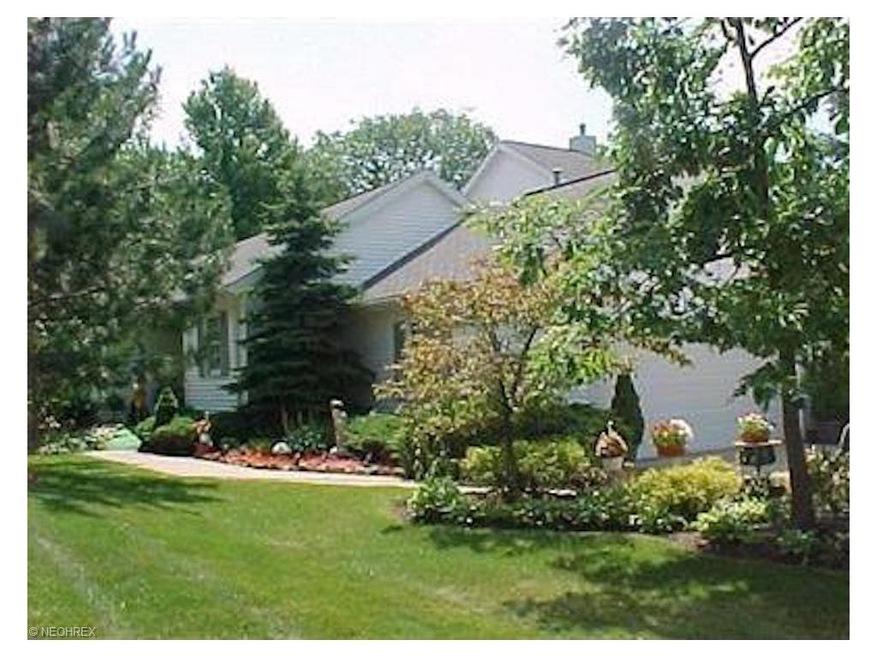 631 Grand View Ln unit 631, Aurora, OH 44202 - photo 1