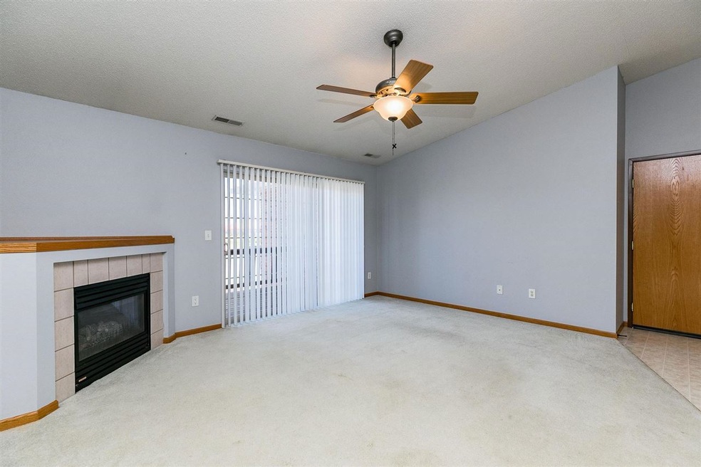 3110 Wilson Ave SW unit C10, Cedar Rapids, IA 52404 - photo 1