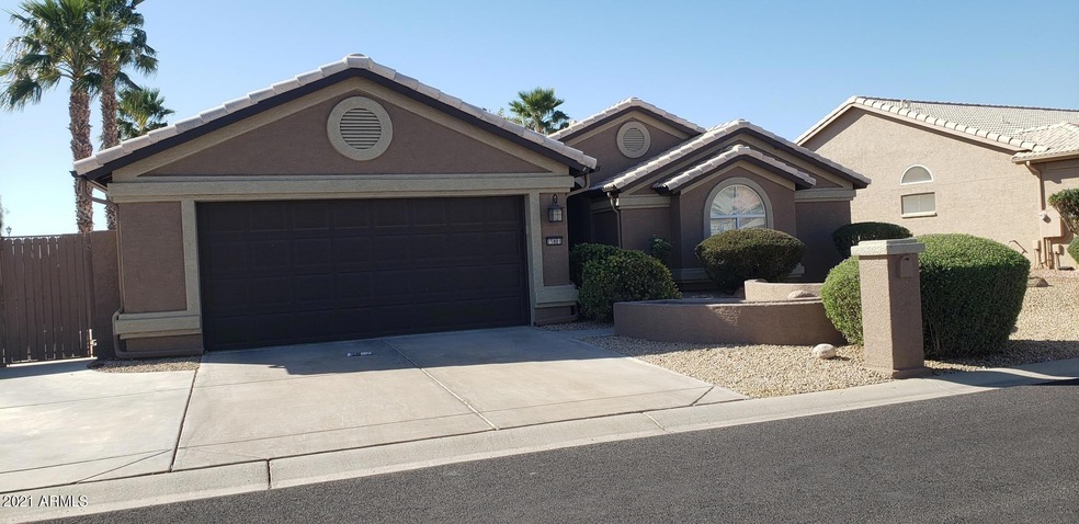 15801 W Piccadilly Rd, Goodyear, AZ 85395 - photo 1