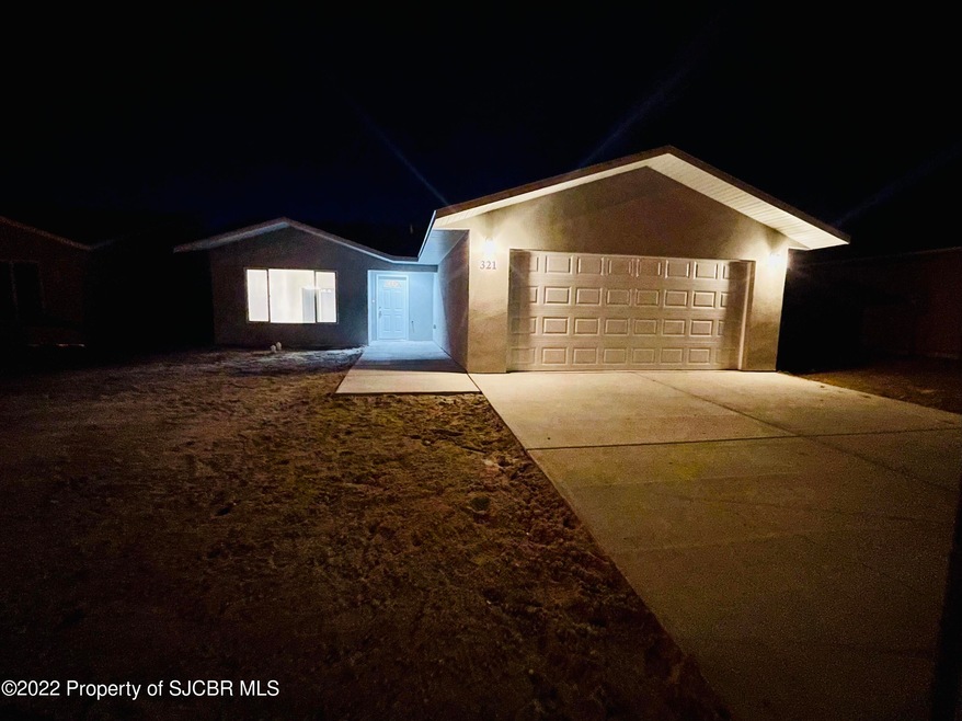 321 Valle Bonita Dr, Farmington, NM 87401 - photo 1