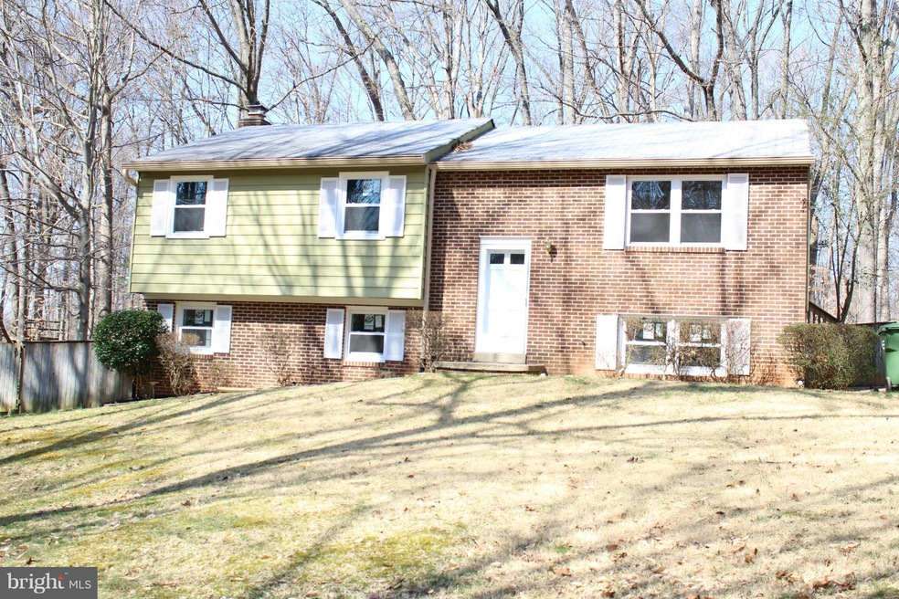 12314 Running Deer Rd, Manassas, VA 20112 - photo 1