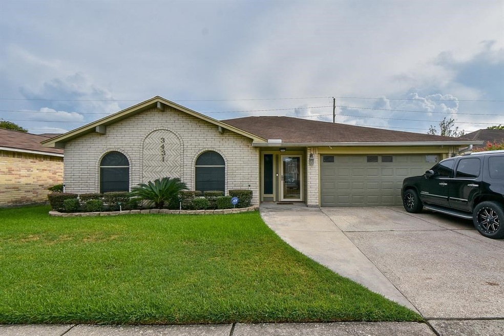 3431 Hombly Rd, Houston, TX 77066 - photo 1