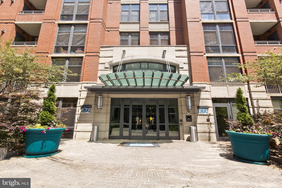 Clarendon 1021 unit 242, Arlington, VA 22201 - photo 1