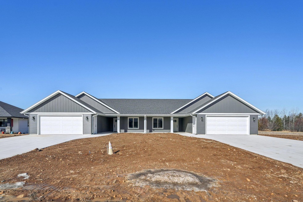 44-web-or-mls-517 Raybern unit 8-001