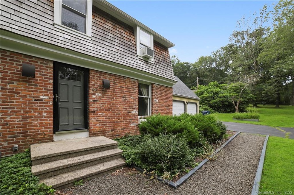 43 Coult Ln, Old Lyme, CT 06371 - photo 1