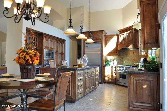 The ULTIMATE CUSTOM KITCHEN!!