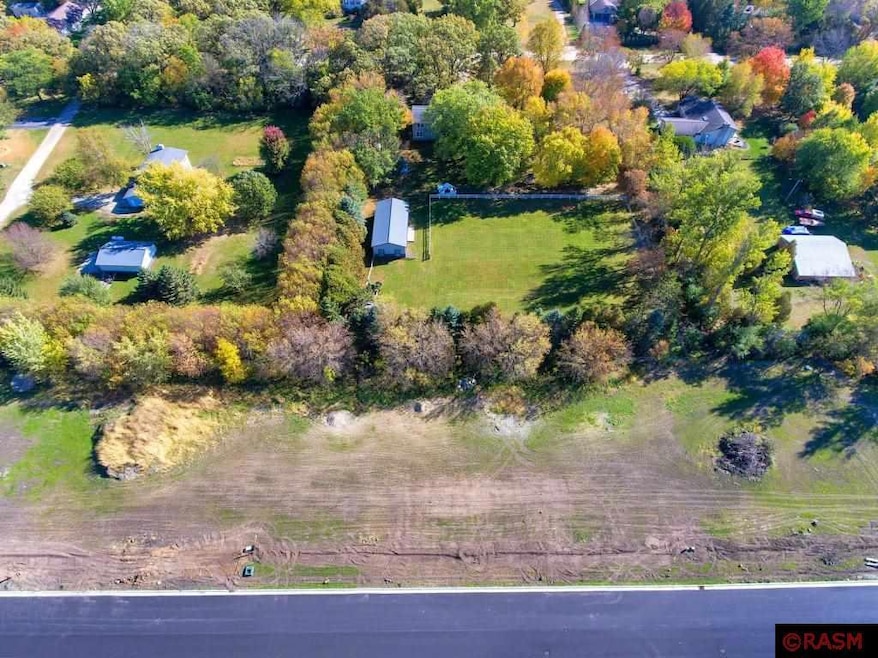 2195 Maple Leaf Ln NE, Owatonna, MN 55060 - photo 1