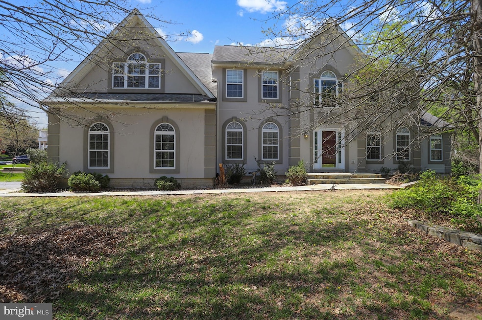 12416 Rochino Ct, Glenn Dale, MD 20769 - photo 1