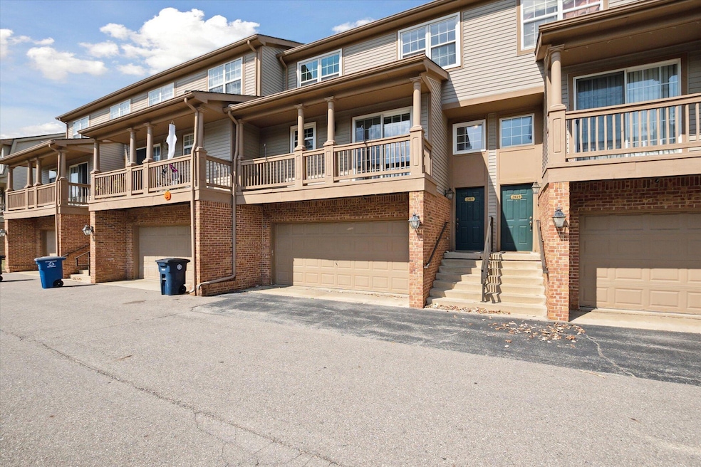 2817 Barclay Way