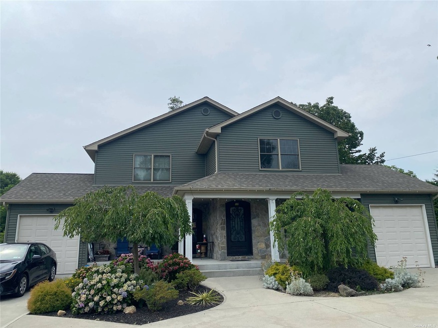 17 Caruso Way, Glen Cove, NY 11542 - photo 1