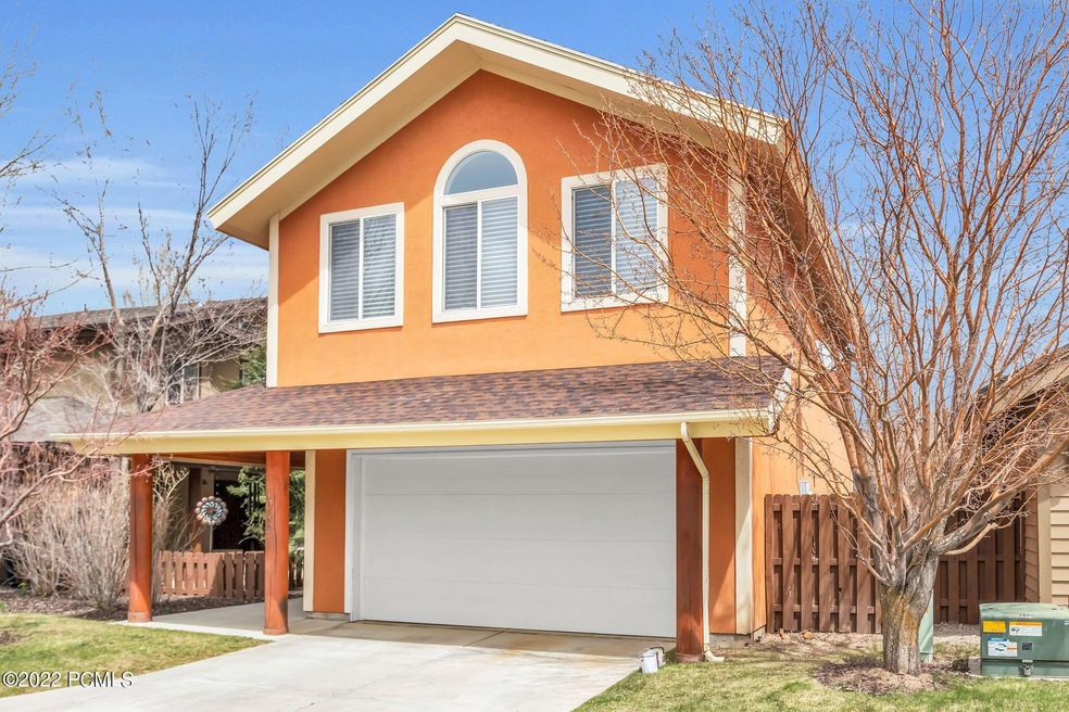 1040 Station Loop Rd