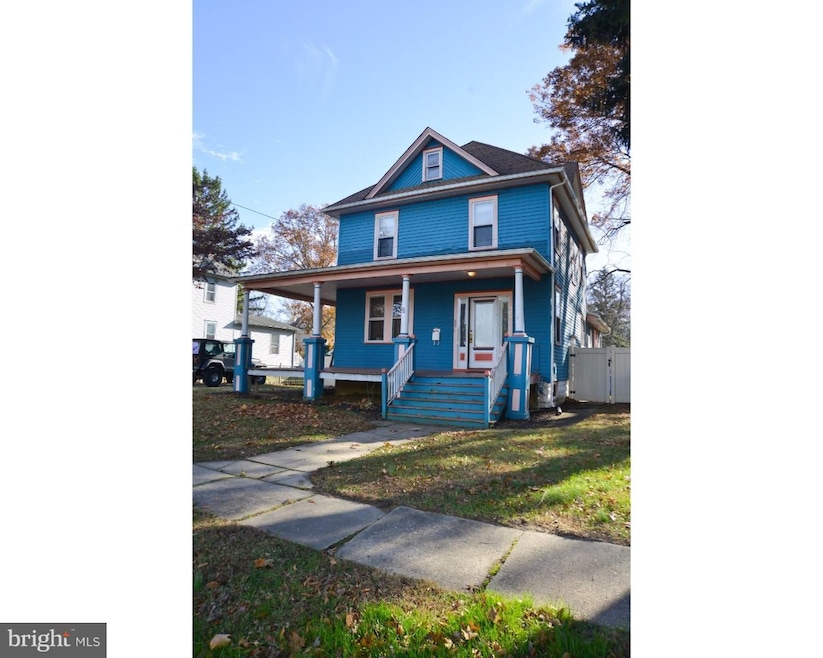 304 W Cherry St, Wenonah, NJ 08090 - photo 1