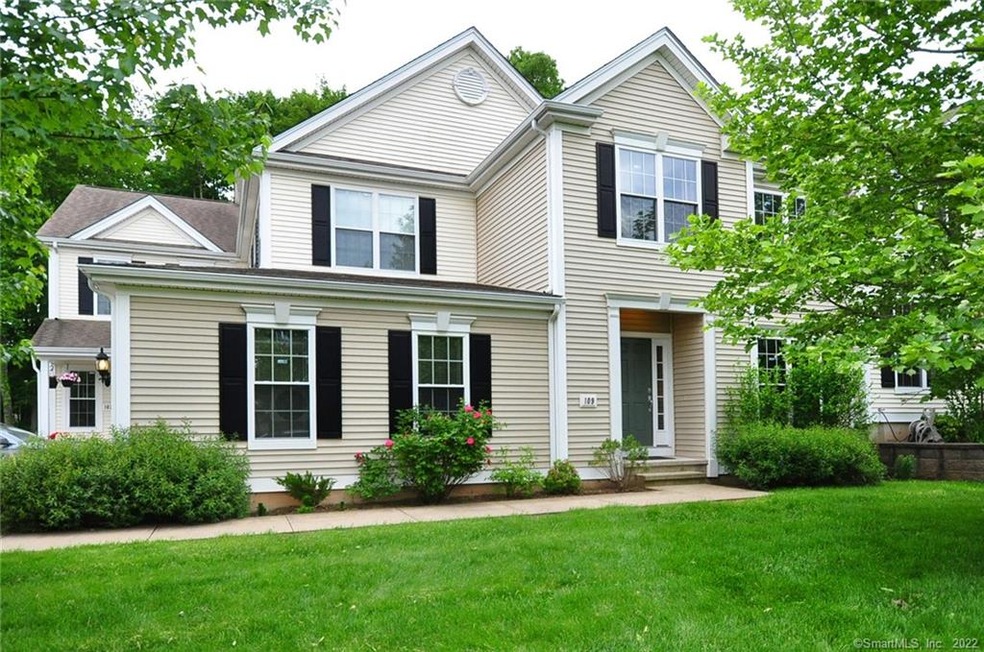 109 Barkledge Dr unit 109, Newington, CT 06111 - photo 1