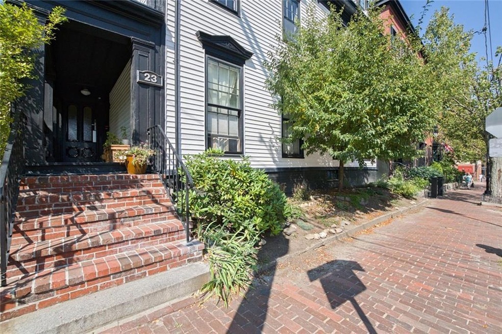 23 Pine St unit 4, Portland, ME 04102 - photo 1