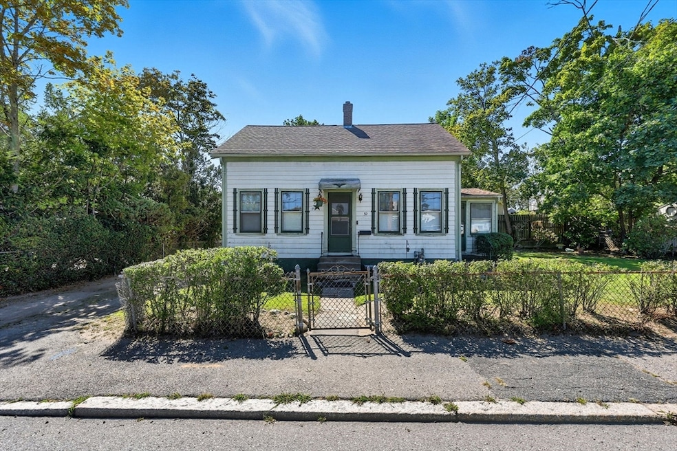 32 Richards Ave, North Attleboro, MA 02760 - photo 1