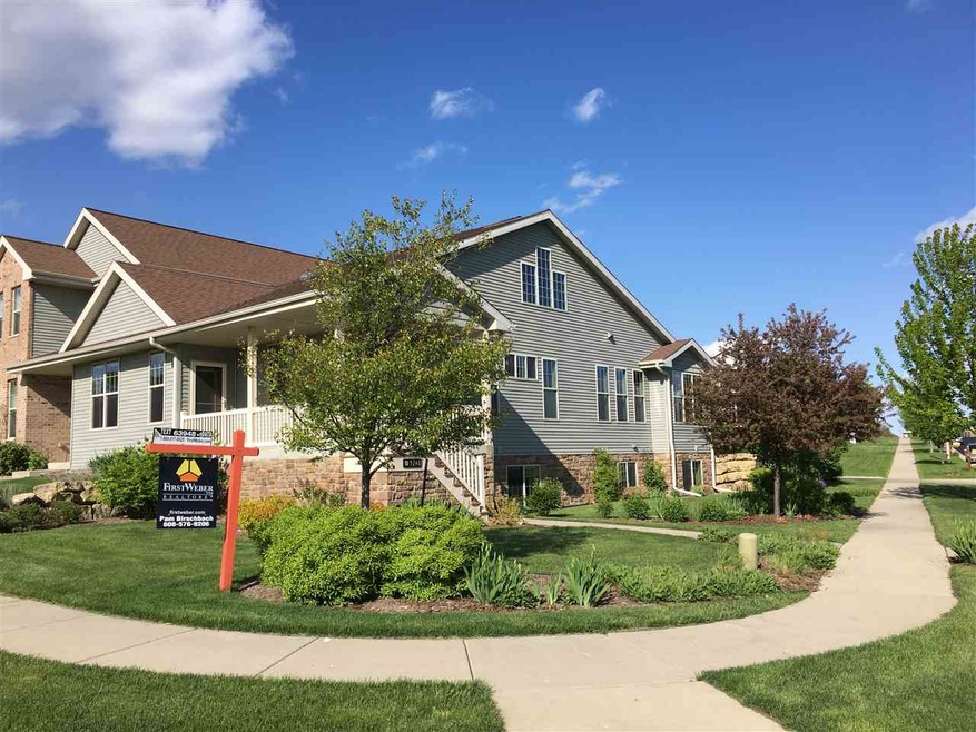 5240 Sassafras Dr, Fitchburg, WI 53711 - photo 1