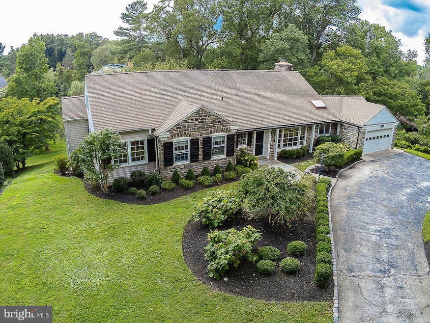 1368 Youngs Ford Rd, Gladwyne, PA 19035 - photo 1