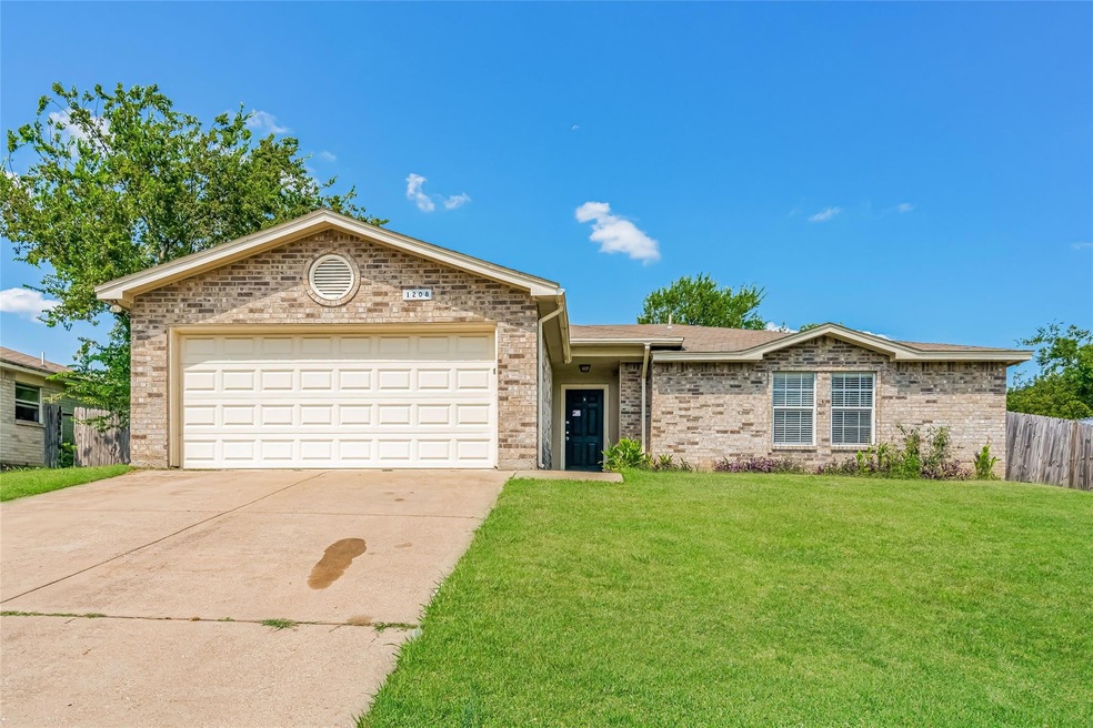 1208 Mirike Dr, Fort Worth, TX 76108 - photo 1