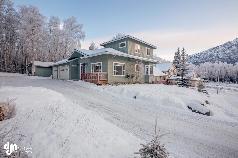 Exteriors_MAX-60853-FULL