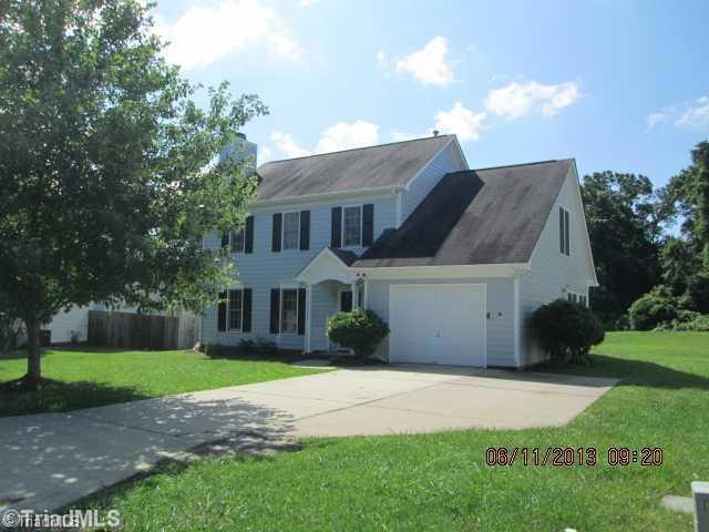 3308 Sumter Dr, High Point, NC 27265 - photo 1