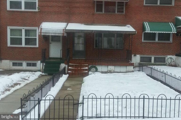 2536 Riggs Ave, Baltimore, MD 21216 - photo 1