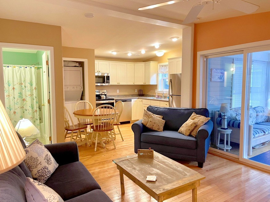 412 Post Rd unit 313, Wells, ME 04090 - photo 1