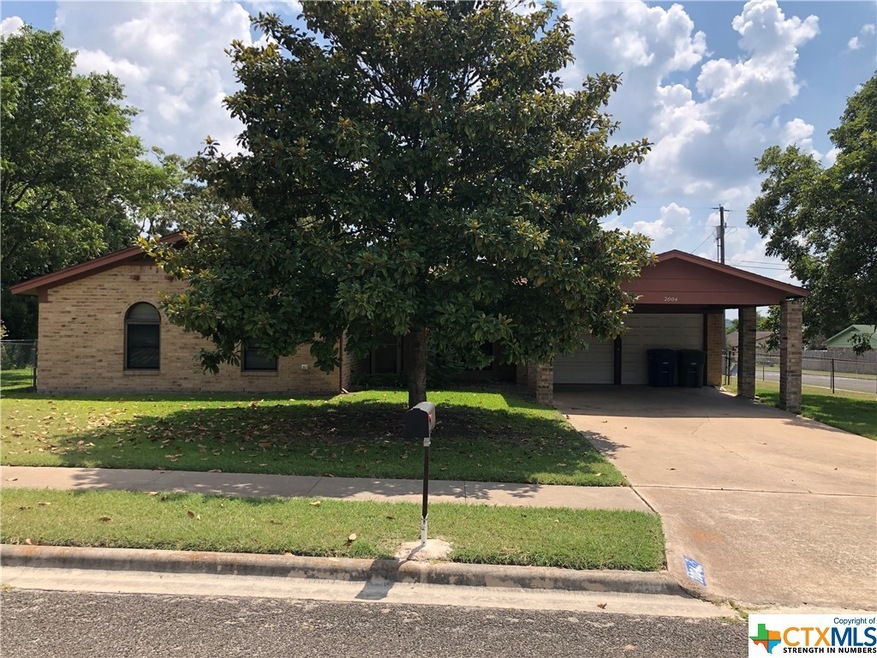 2004 Miles St, Copperas Cove, TX 76522 - photo 1