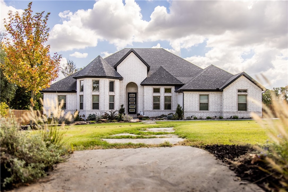 Home and landscaping have fantastic curb appeal
