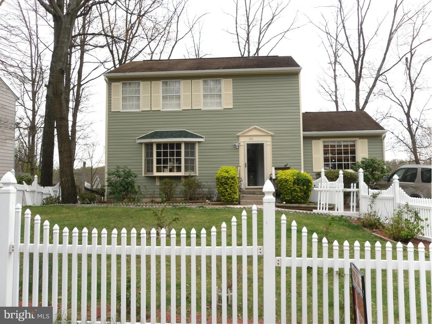 213 Pepper Tree Ln, Stafford, VA 22554 - photo 1