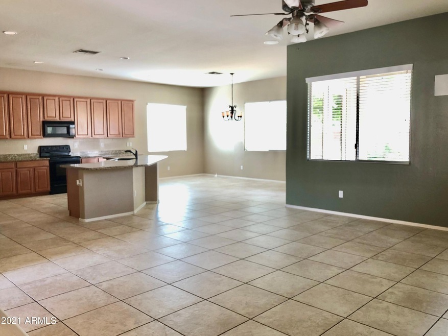 Kitchen Great room dining room