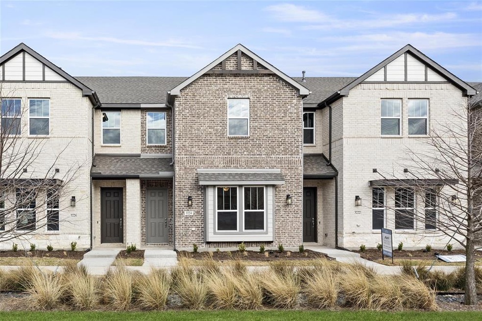 3224 Colorado  Front