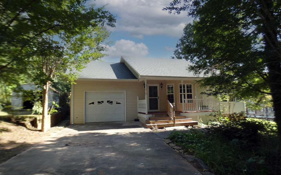 Sold $270,000 • Co-Listing Agent