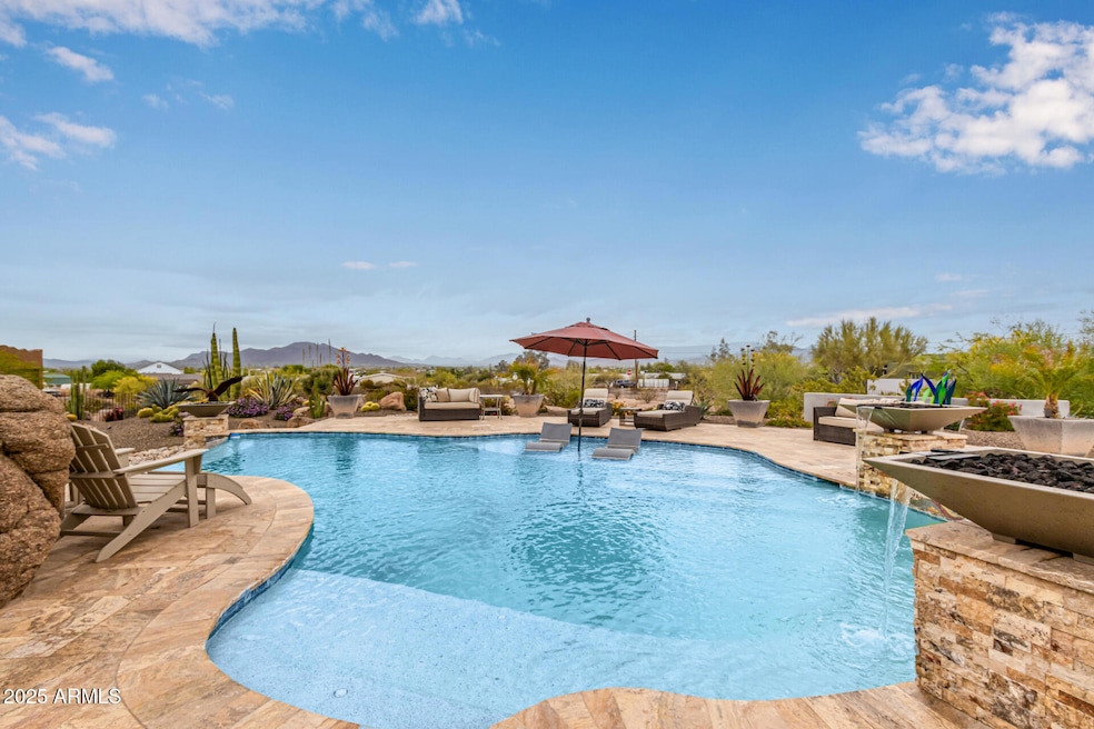 Relaxing pool with views