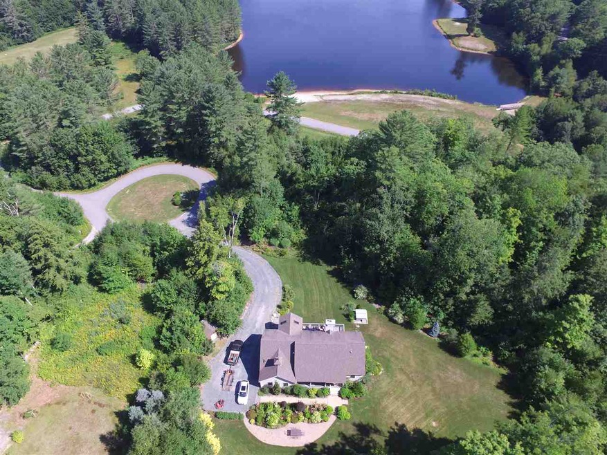 Lovely country retreat on Loon Lake