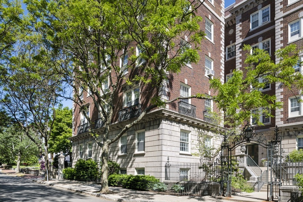 7 Arlington St unit 46, Cambridge, MA 02140 - photo 1