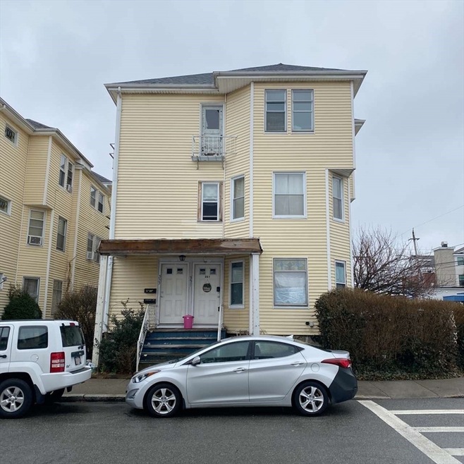 353 Madison St unit 3, Fall River, MA 02720 - photo 1